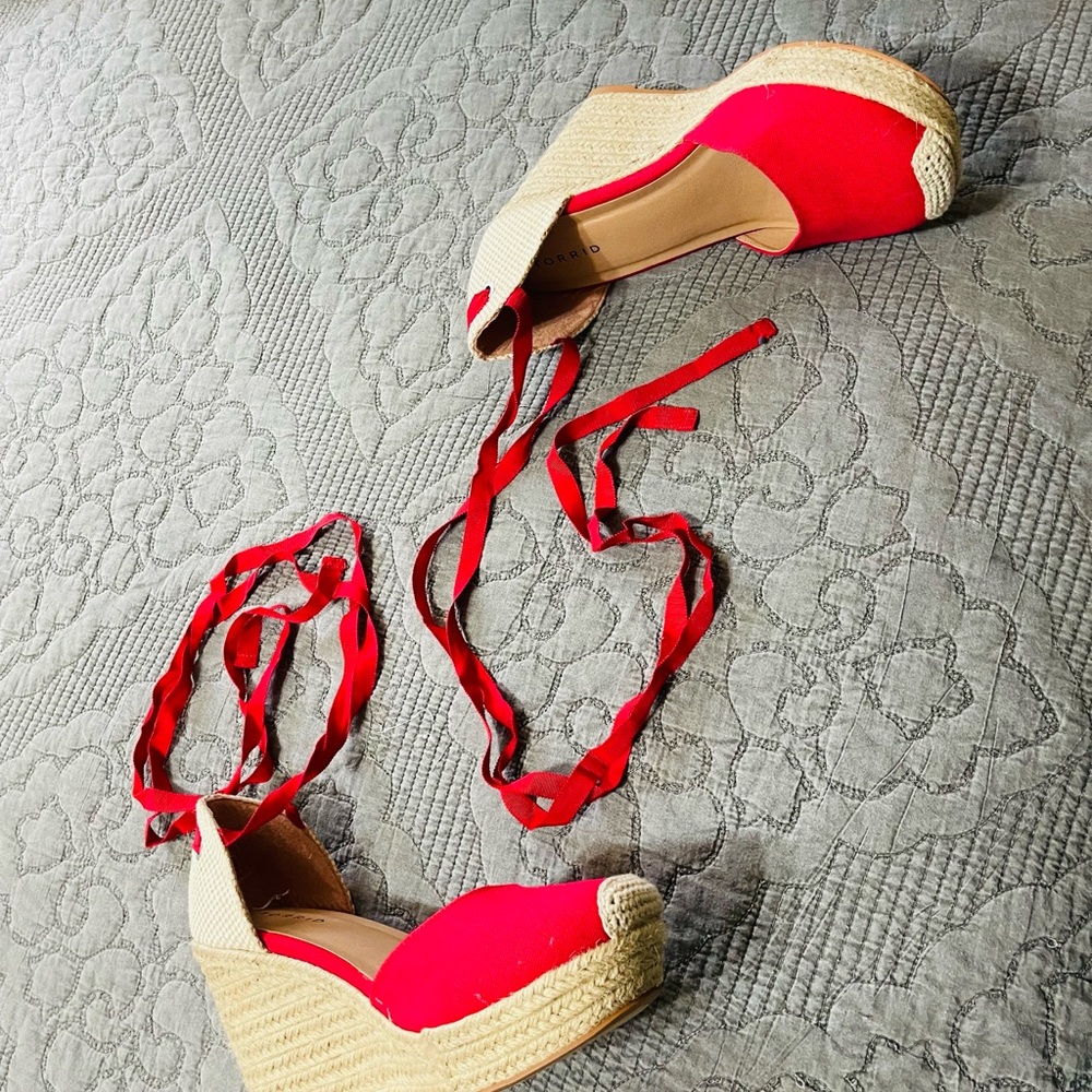Torrid Red and Cream Wedge Sandals with Ankle Wraps
